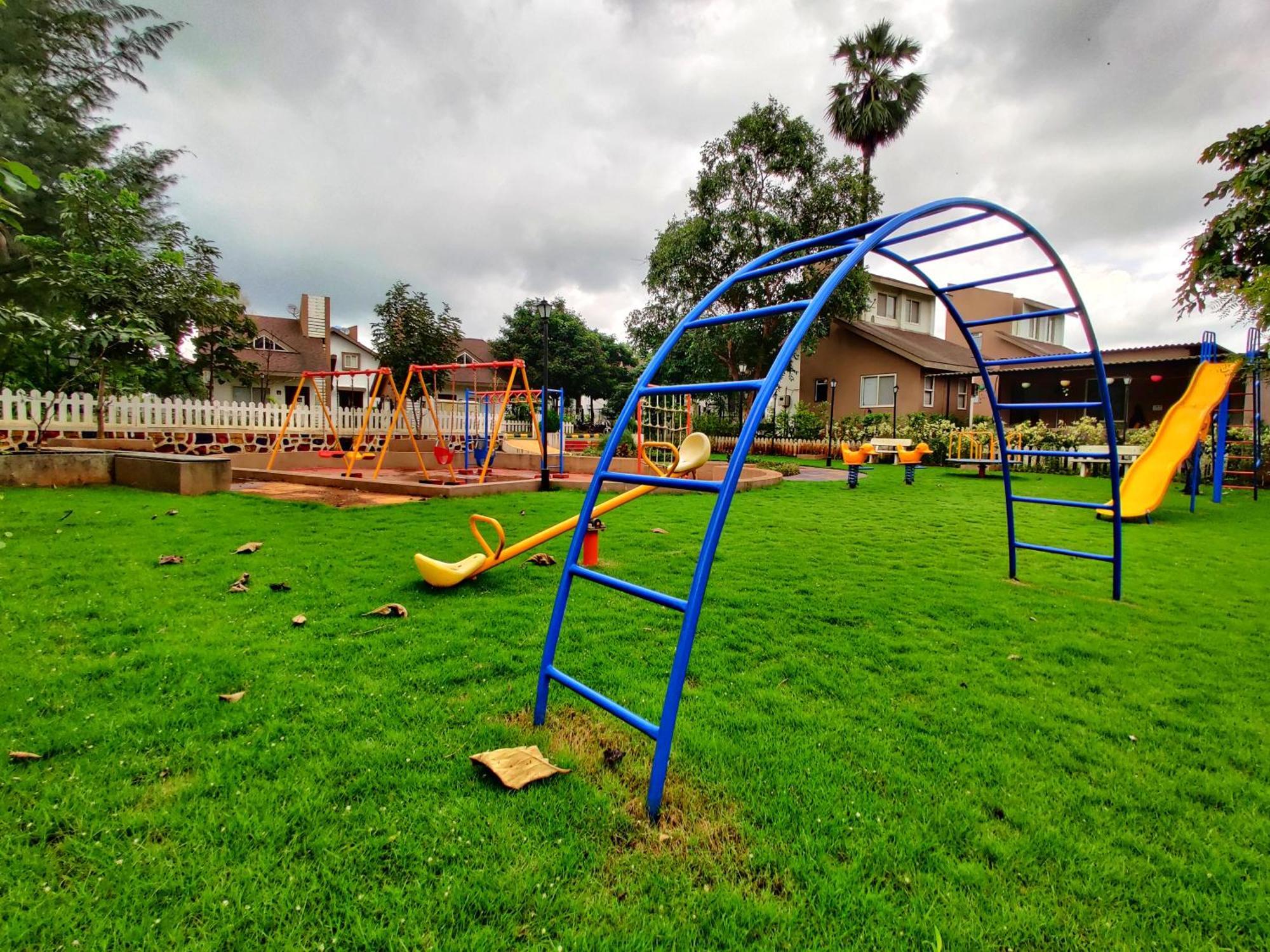 Pushpam Sanskruti Resort Karjat - A Pure Veg Resort Dhamni Экстерьер фото