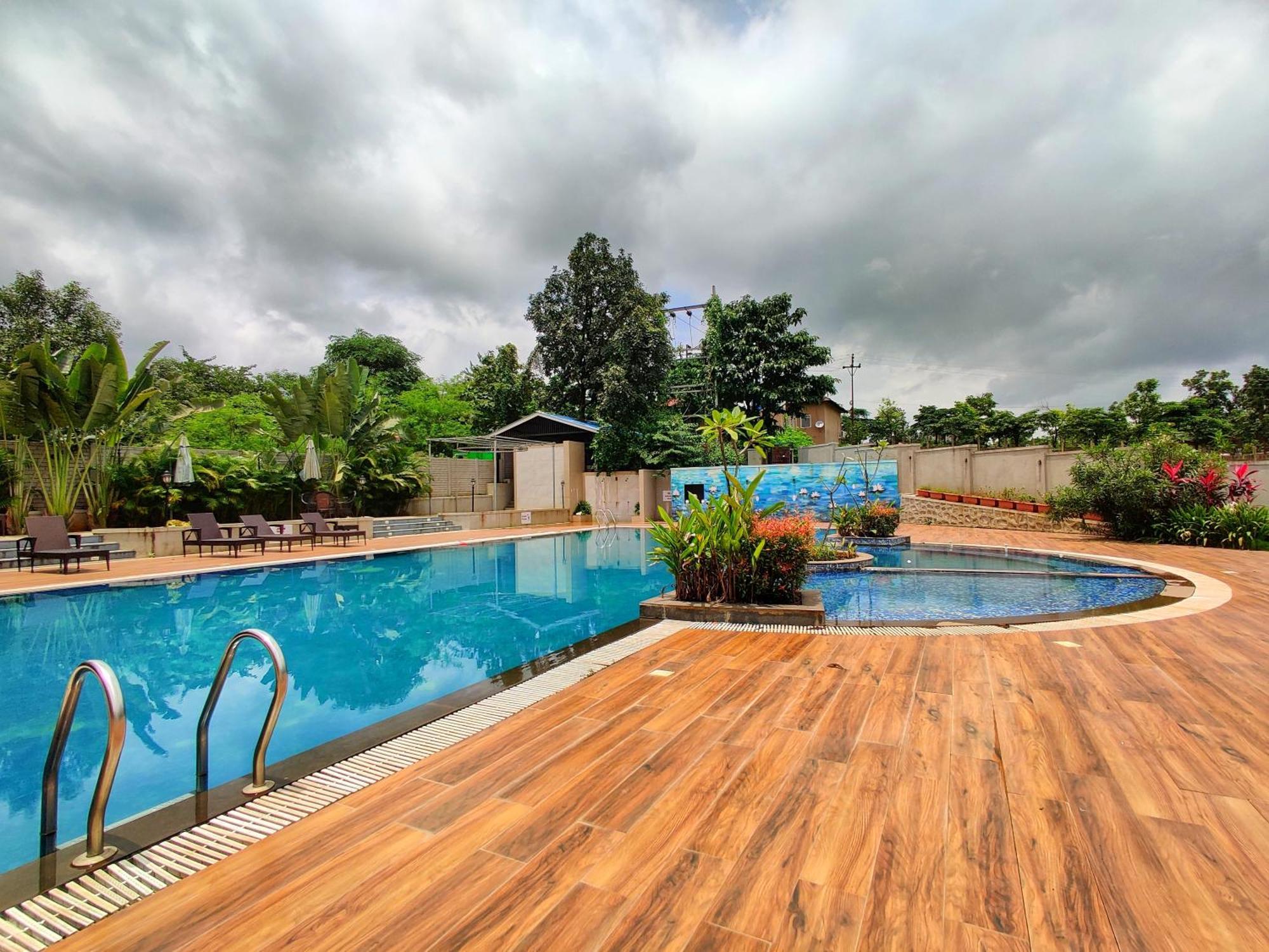 Pushpam Sanskruti Resort Karjat - A Pure Veg Resort Dhamni Экстерьер фото