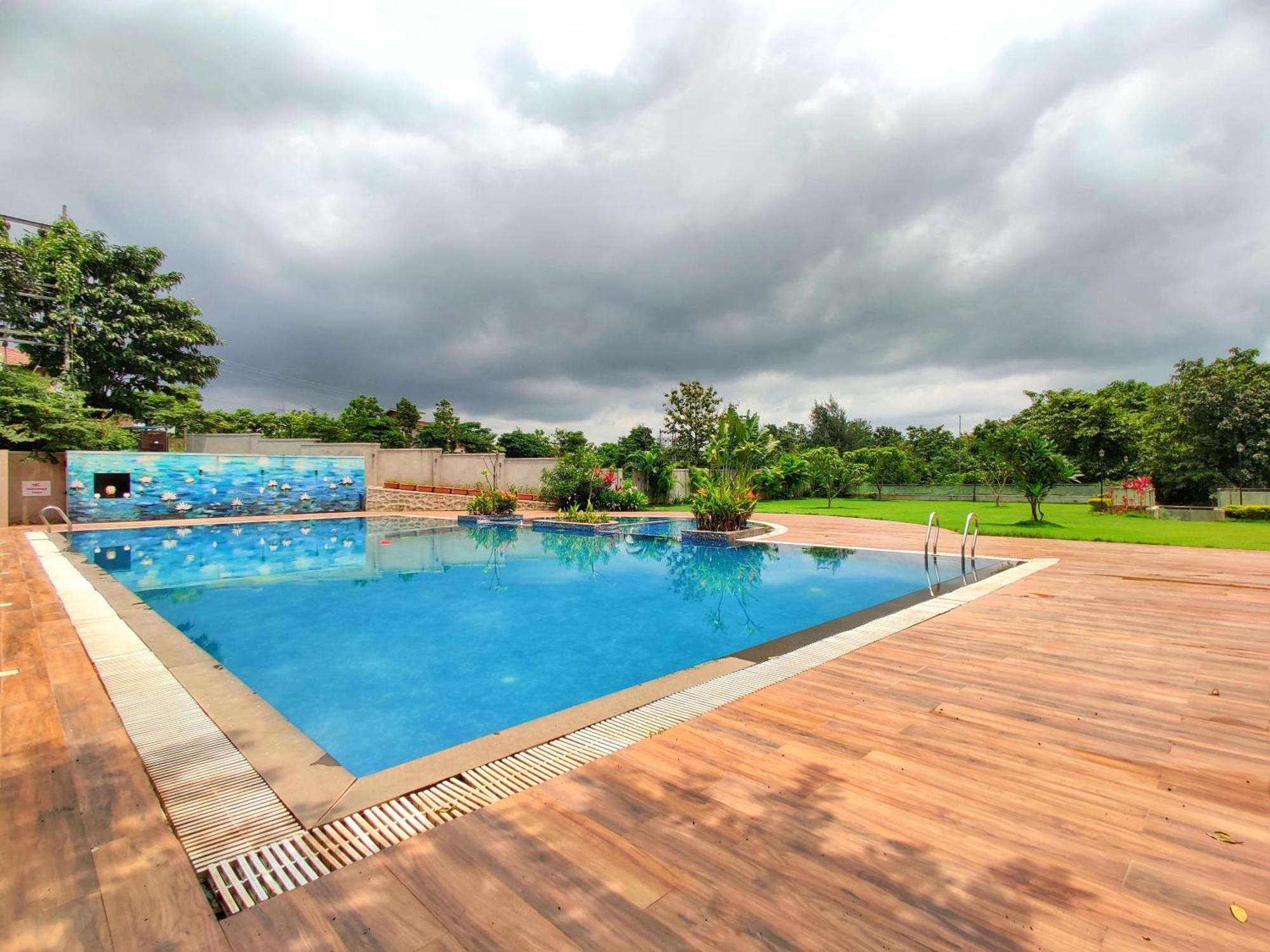 Pushpam Sanskruti Resort Karjat - A Pure Veg Resort Dhamni Экстерьер фото